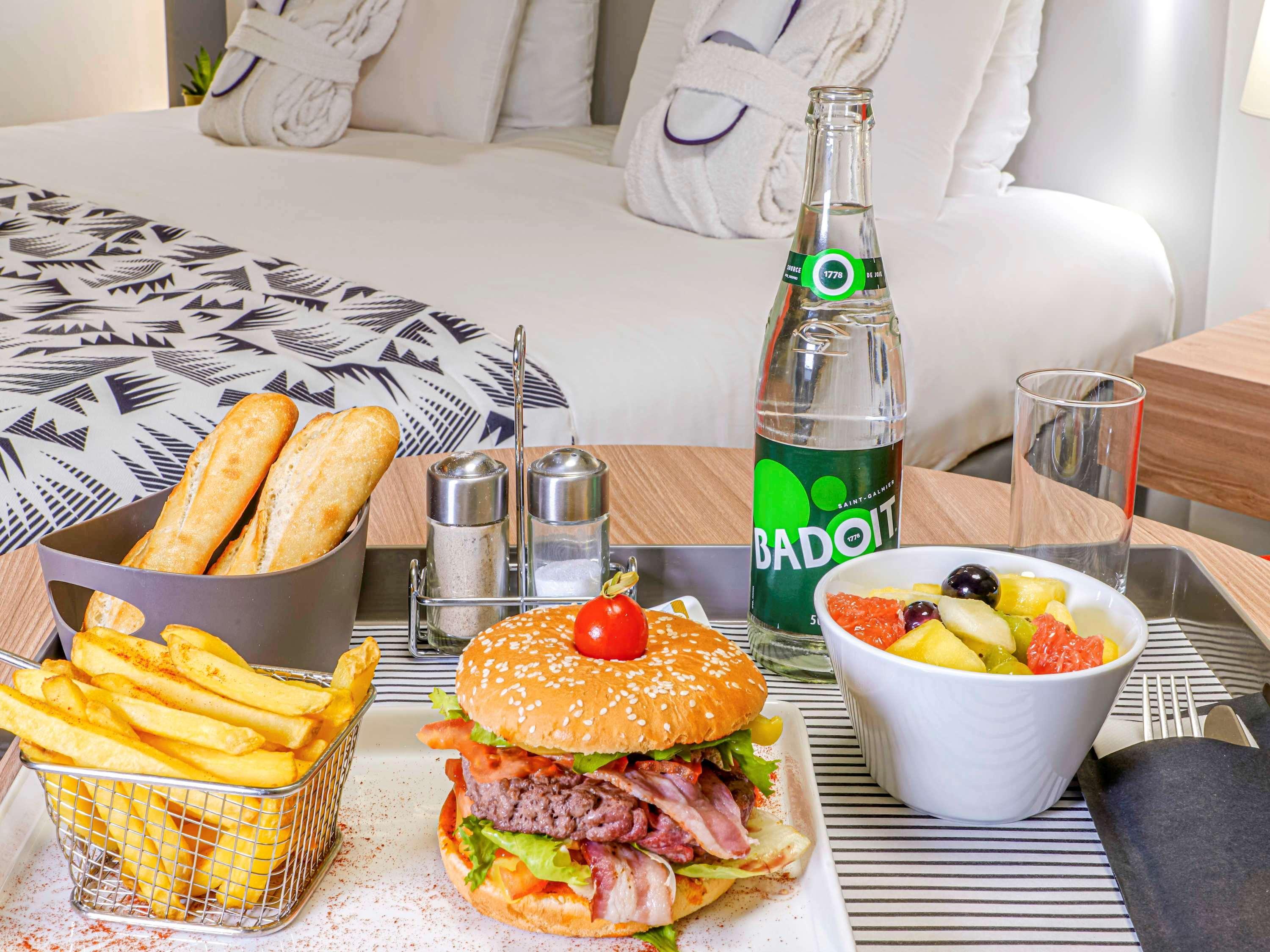 Hotel Mercure Centre Prado Velodrome 4*